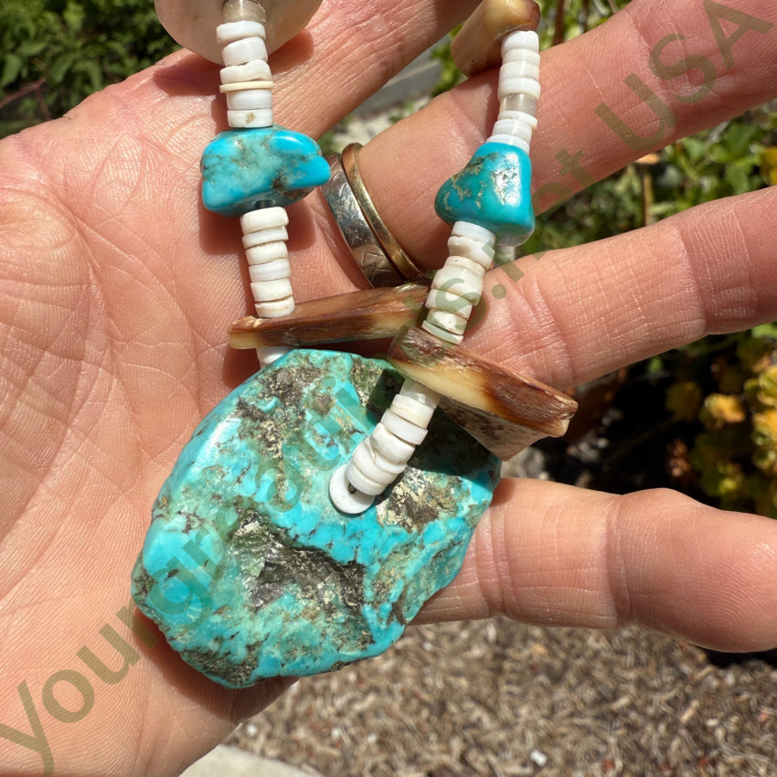 Vintage Southwestern Shell & Turquoise Chunky Necklace necklace