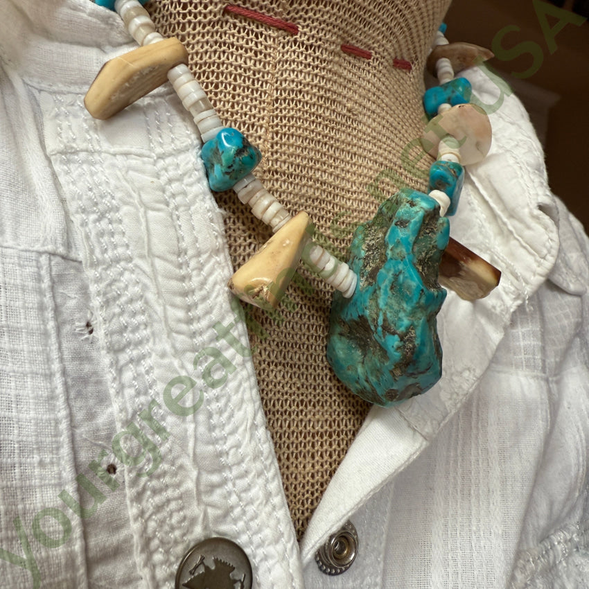Vintage Southwestern Shell & Turquoise Chunky Necklace necklace
