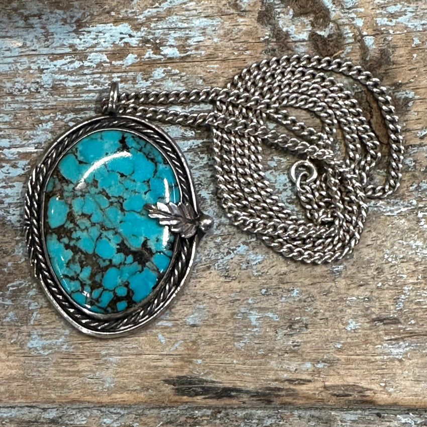 Vintage Southwestern Spider Web Turquoise Pendant Chain Necklace