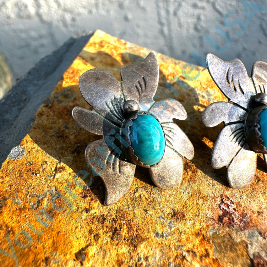 Vintage Southwestern Sterling Silver & Turquoise Flower Pierced Post Earrings Earrings