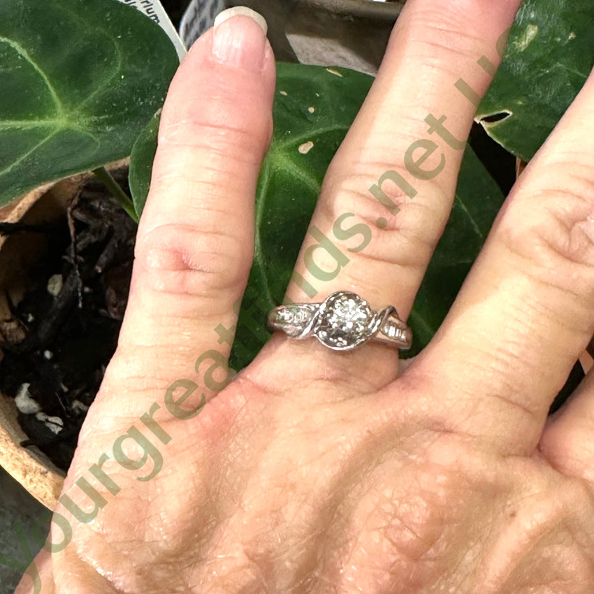 Vintage Sterling Silver .20Ct Diamond Ring Size 7