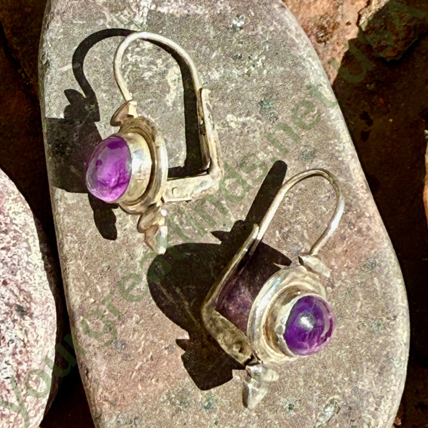 Vintage Sterling Silver & Amethyst Pierced Earrings earrings