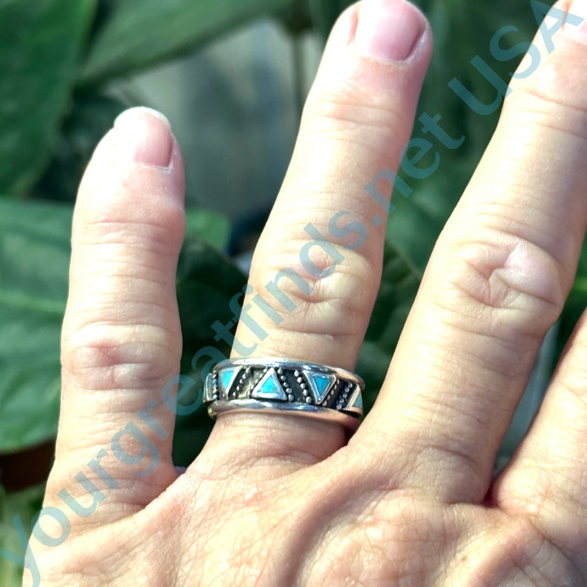 Vintage Sterling Silver Band Ring Triangular Turquoise Inlay Size 8