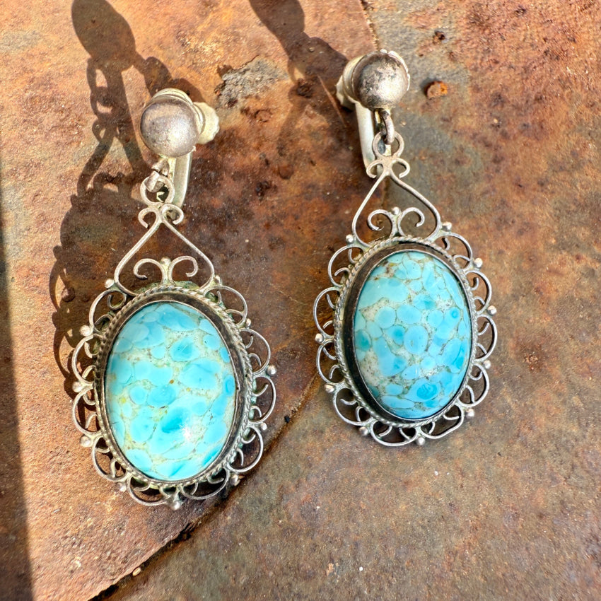 Vintage Sterling Silver Blue Art Glass Earrings earrings