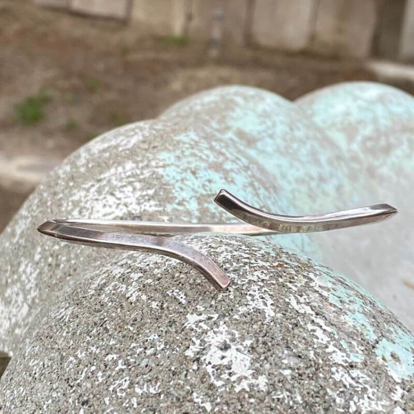 Vintage Sterling Silver Carinated Bypass Cuff Bracelet Yourgreatfinds