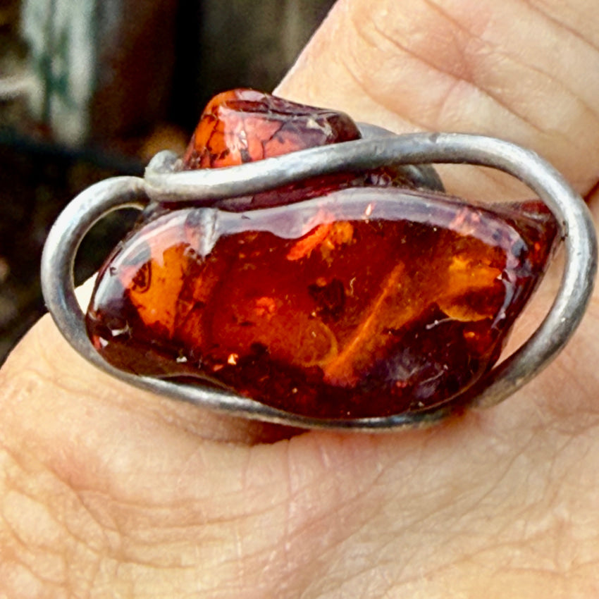 Vintage Sterling Silver & Deep Red Amber Ring Size 5 3/4 ring