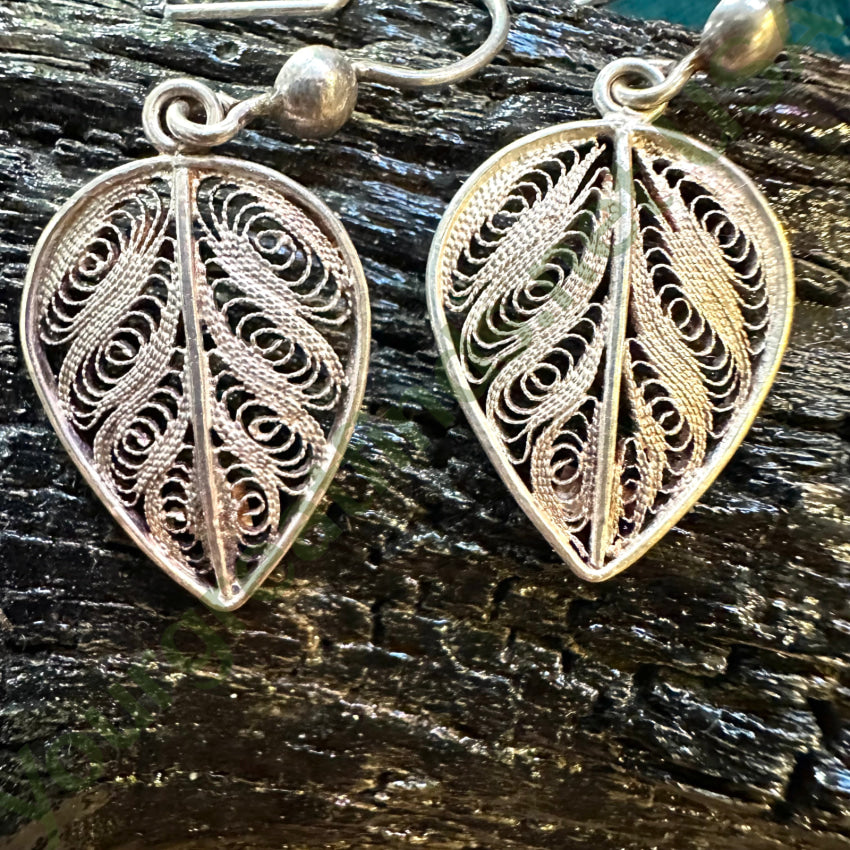 Vintage Sterling Silver Filigree Leaf Earrings Pierced