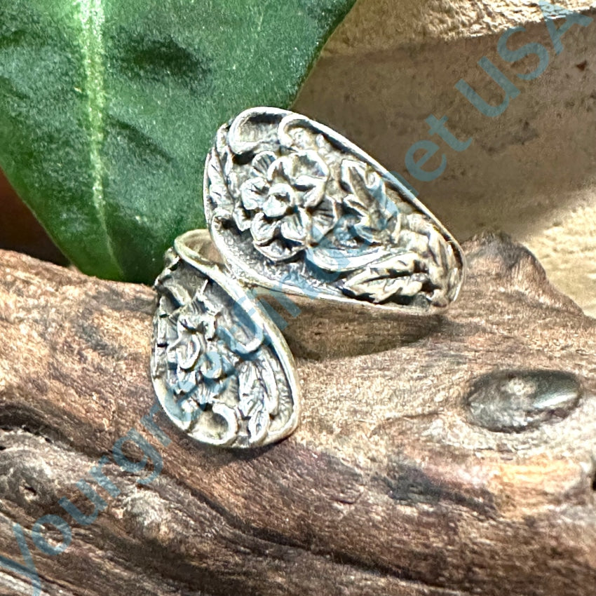 Vintage Sterling Silver Floral Ring Size 8 3/4
