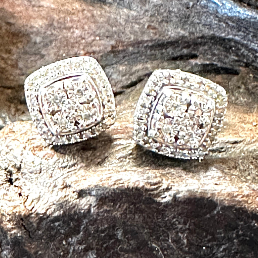 Vintage Sterling Silver & Genuine Diamond Pierced Post Stud Earrings Earrings