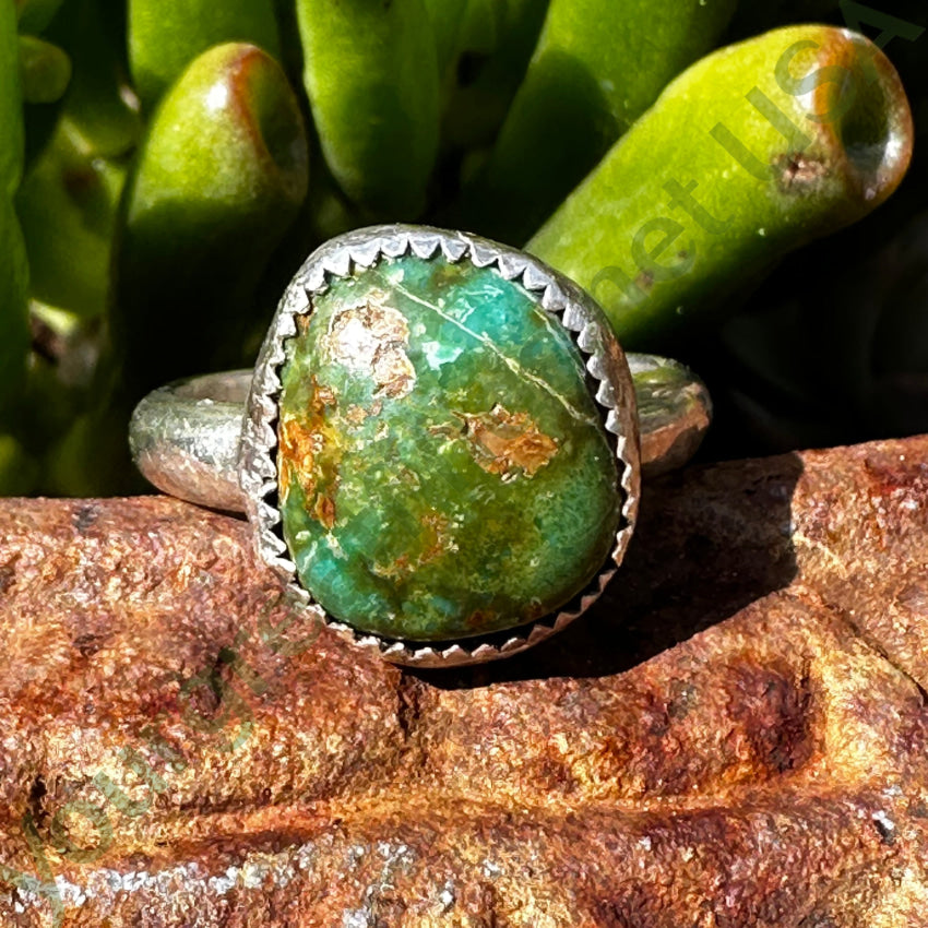 Vintage Sterling Silver Green Turquoise Ring Size 8.5