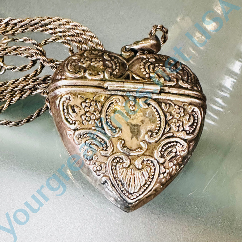 Vintage Sterling Silver Heart Reliquary Pendant & Chain Necklace Necklace