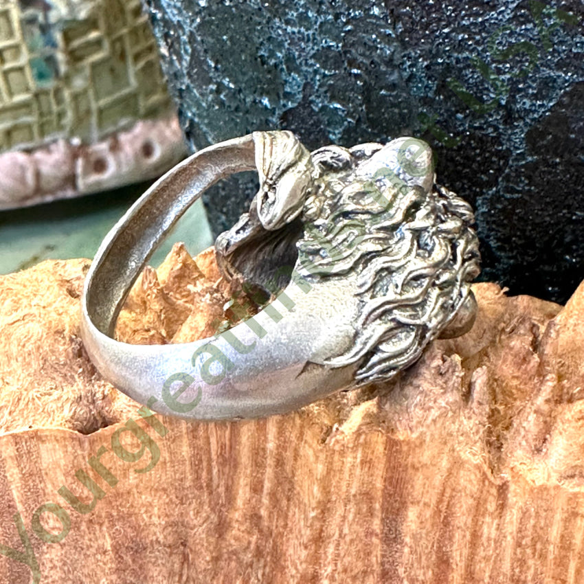 Vintage Sterling Silver Leo Lion Ring Size 8