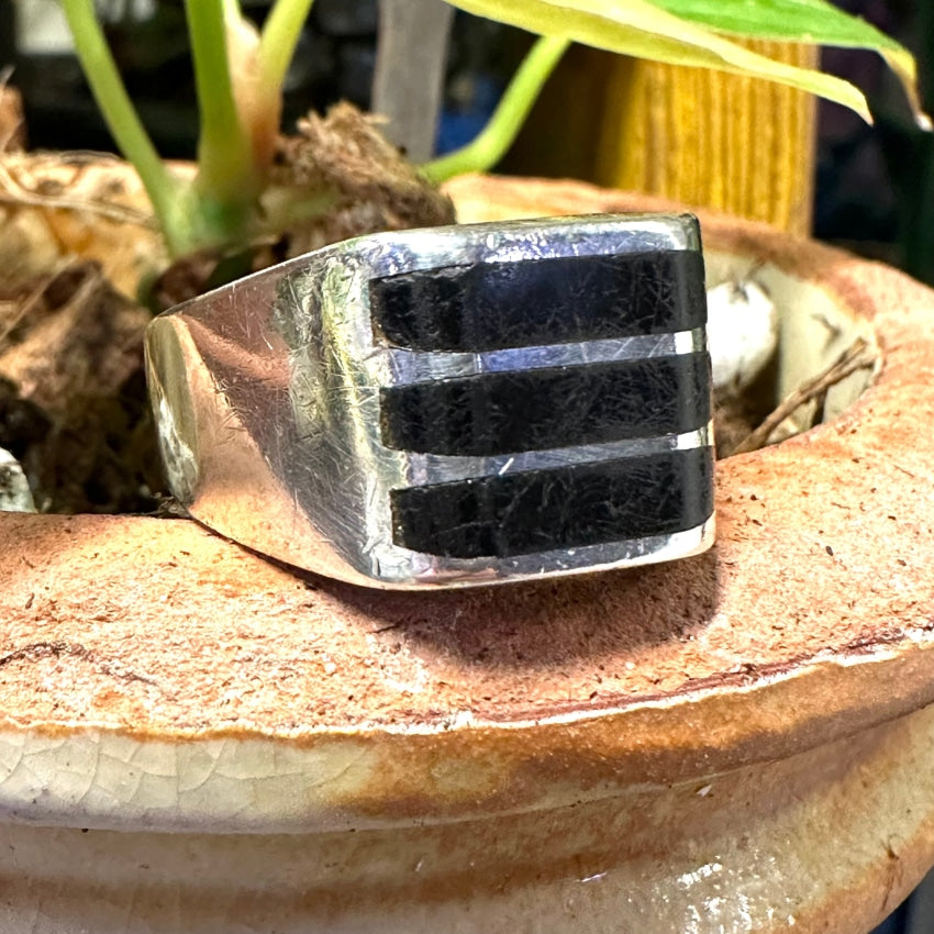Vintage Sterling Silver Mens Ring Inlay Obsidian Size 13.5