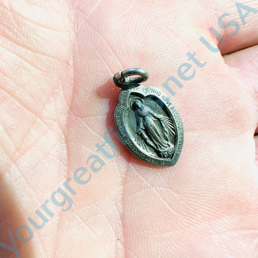Vintage Sterling Silver Miraculous Maryi Devotional Pendant Charm