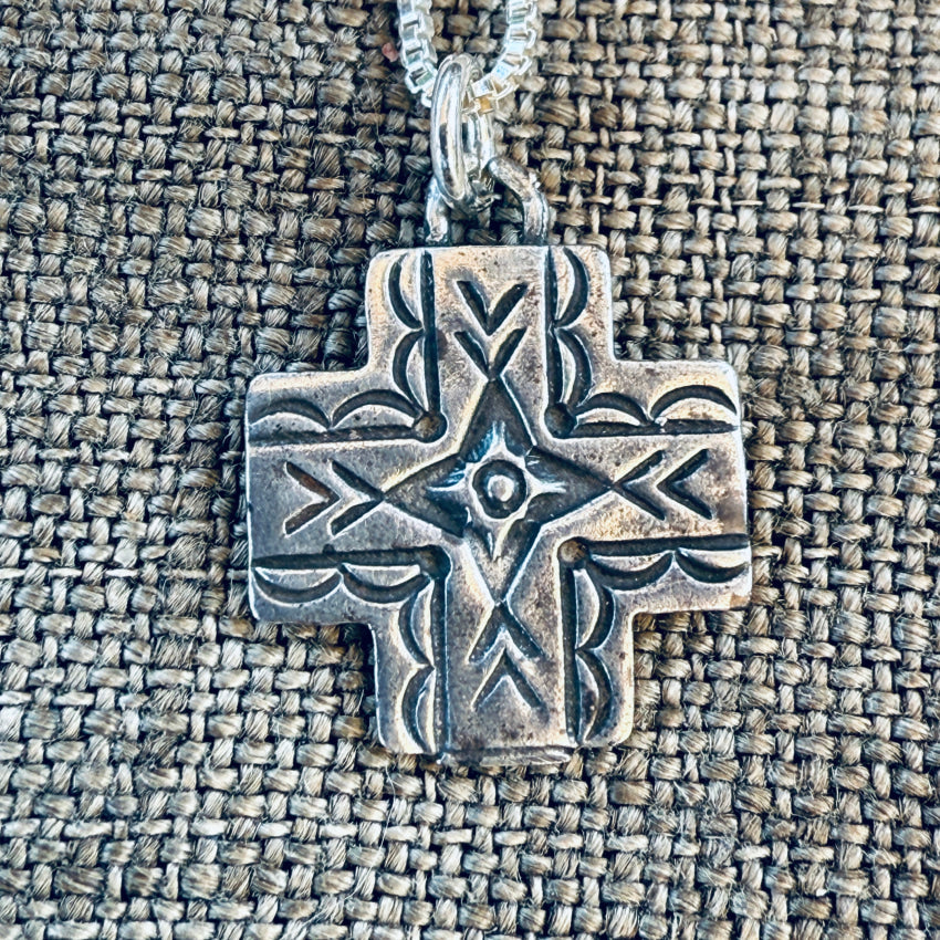 Vintage Sterling Silver Navajo Stamped Cross Pendant & Chain Necklace earrings