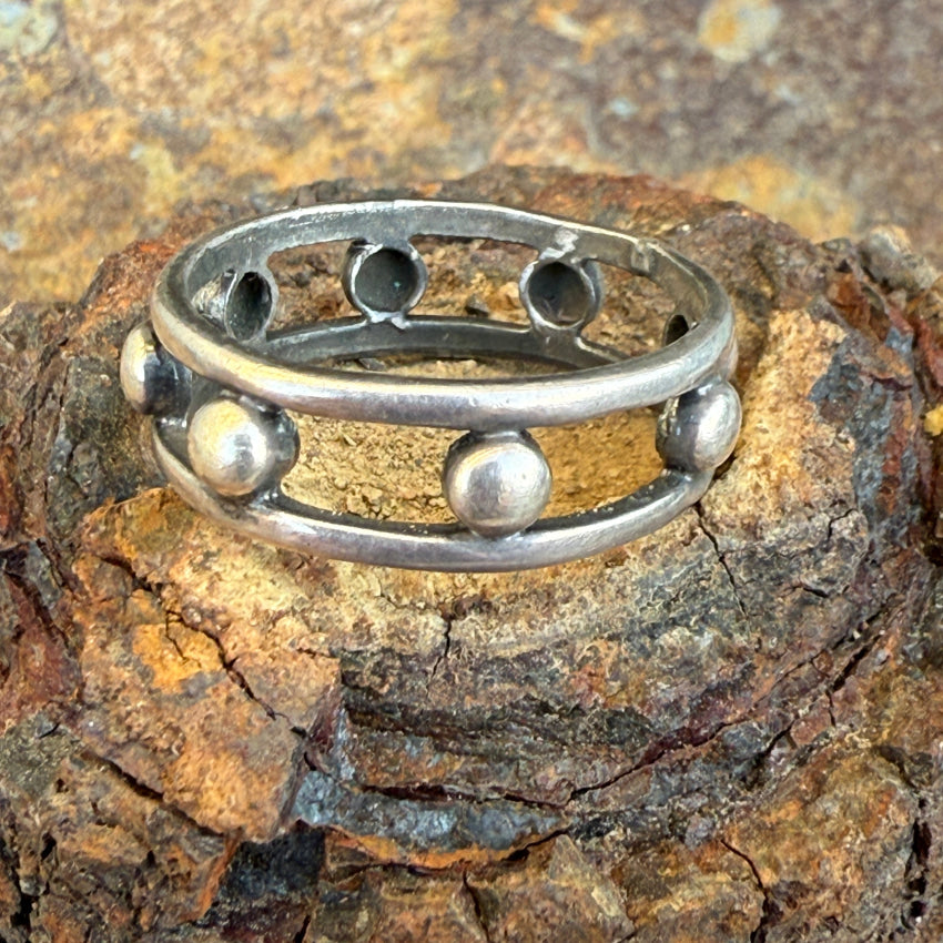 Vintage Sterling Silver Openwork Orb Band Ring Size 12 Ring