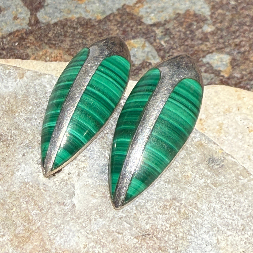 Vintage Sterling Silver Pierced Earrings Faux Malachite ring