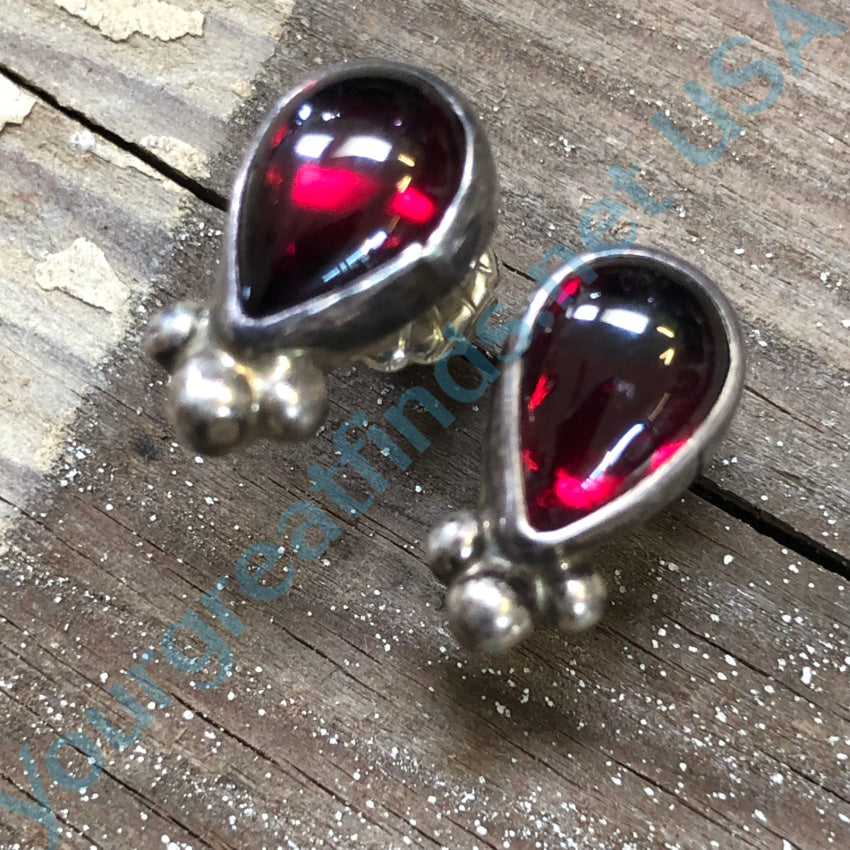 Vintage Sterling Silver Pierced Post Stud Earrings With Red Garnets