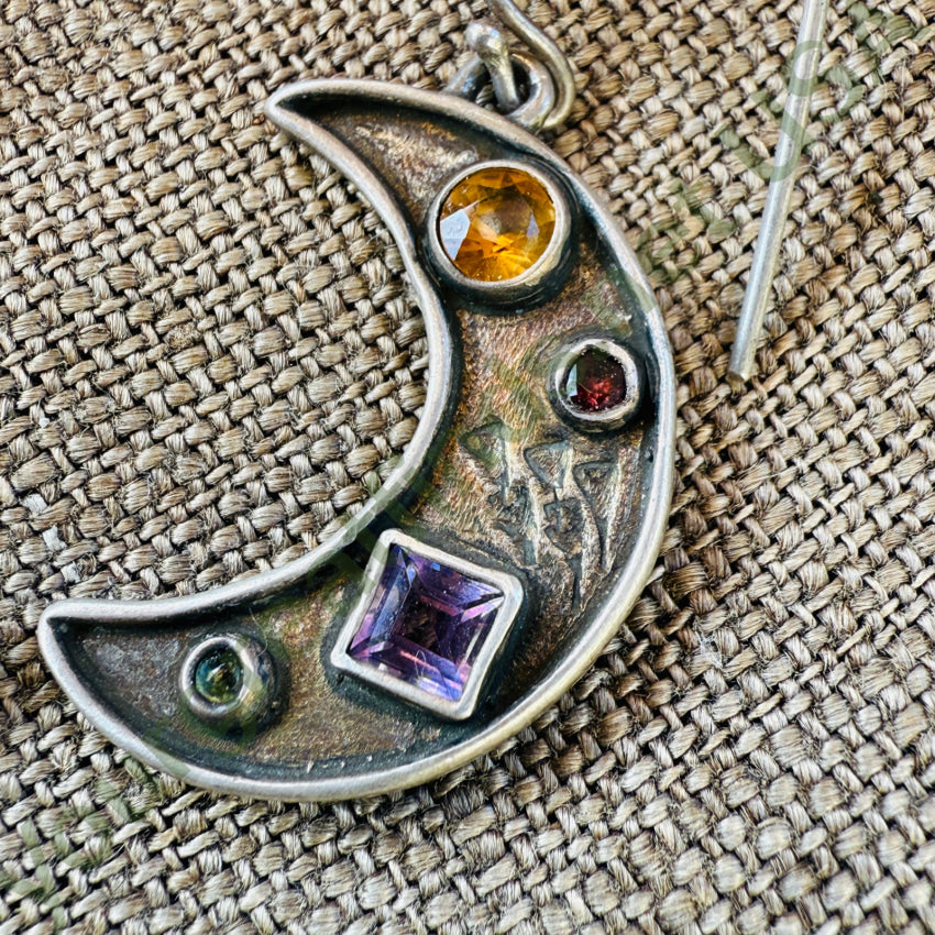 Vintage Sterling Silver Quarter Moon Pierced Gemstone Earrings rings