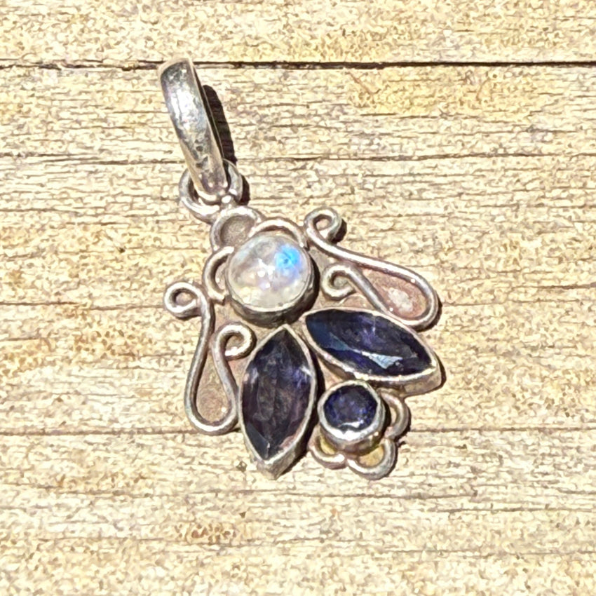 Vintage Sterling Silver Rainbow Moonstone & Iolite Pendant pendant