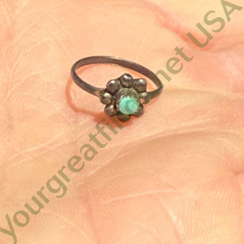 Vintage Sterling Silver Raindrops & Turquoise Baby Ring ring