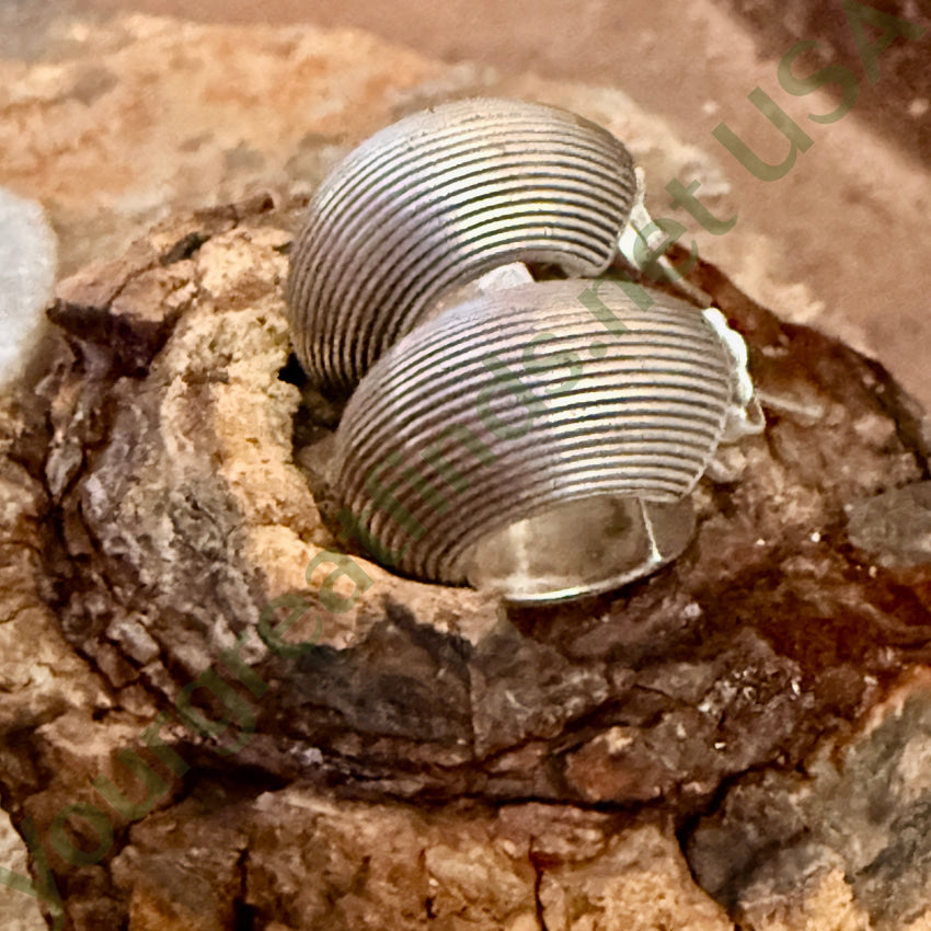 Vintage Sterling Silver Reeded Hoop Earrings Pierced Post earrings
