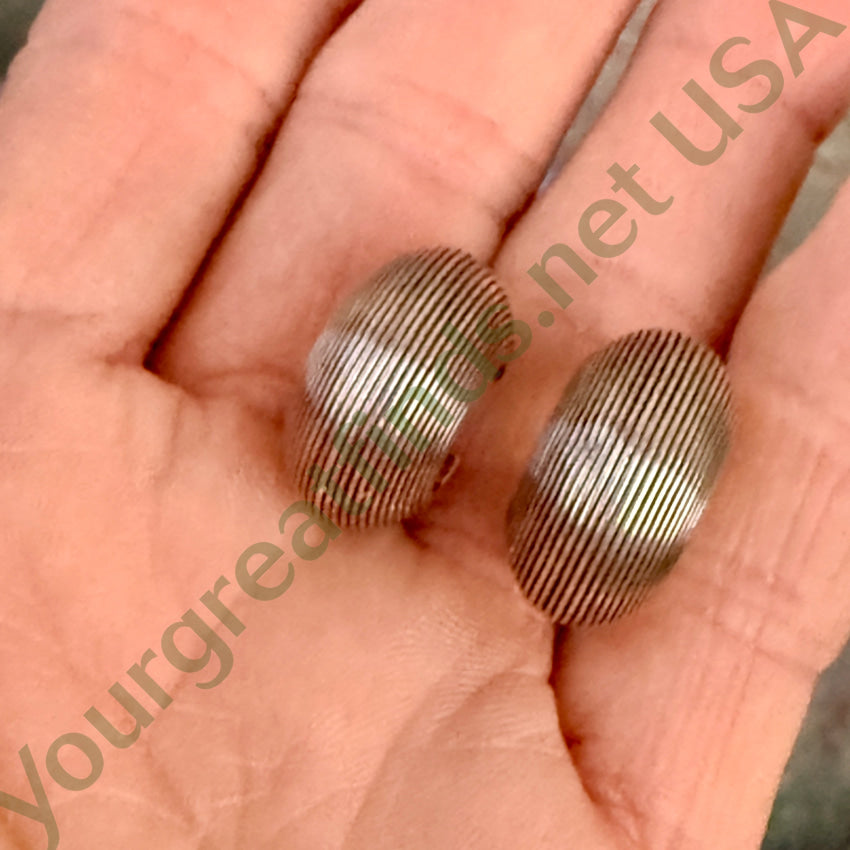 Vintage Sterling Silver Reeded Hoop Earrings Pierced Post earrings