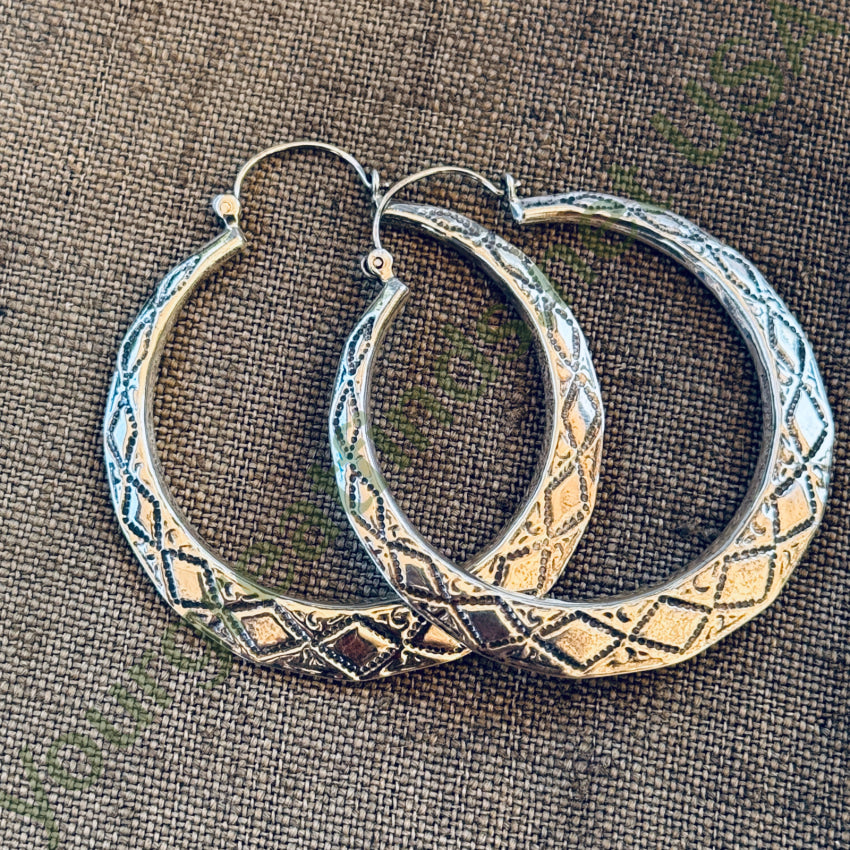 Vintage Sterling Silver Southwestern Hoop Earrings 2’’ pin