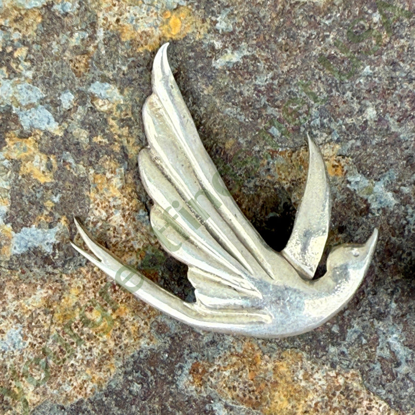 Vintage Sterling Silver Swallow Bird Clip Earrings ring