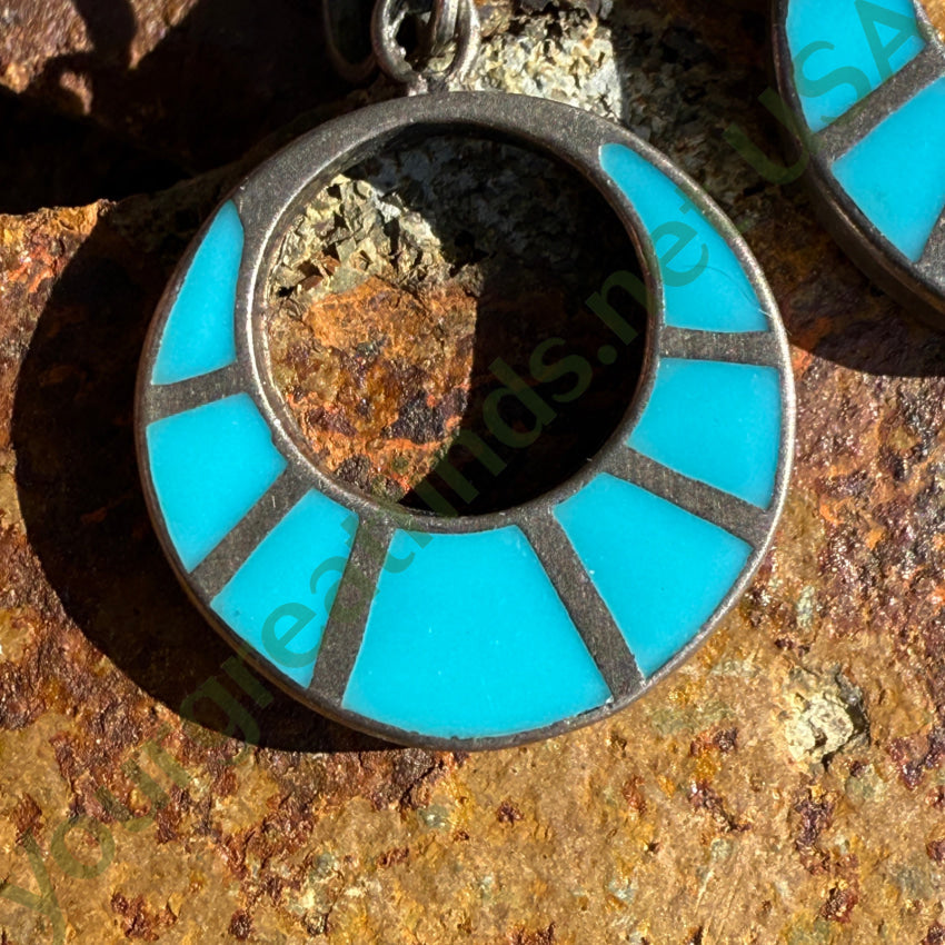 Vintage Sterling Silver Turquoise Enamel Screwback Earrings earrings