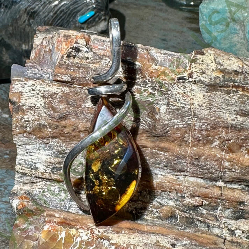 Vintage Sterling Silver Wire Wrap Amber Pendant