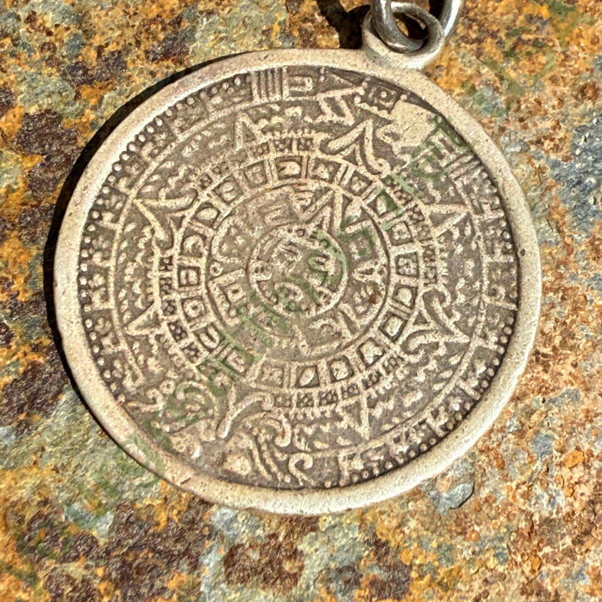Vintage Time Worn Sterling Silver Keyring Aztec Calendar Mexico Keychain keychains