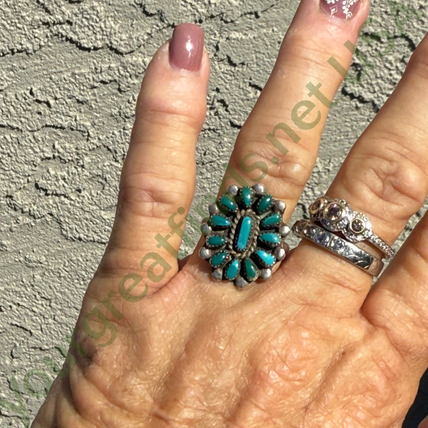 Vintage Turquoise Rosette Petit Point Cluster Ring 7 1/8 ring