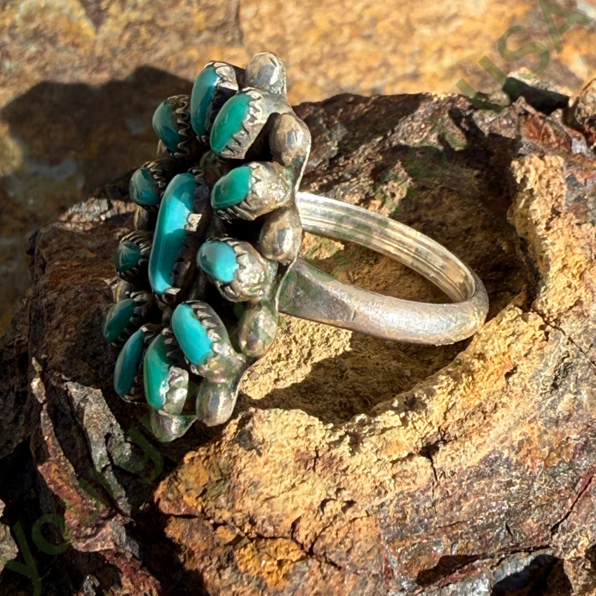Vintage Turquoise Rosette Petit Point Cluster Ring 7 1/8
