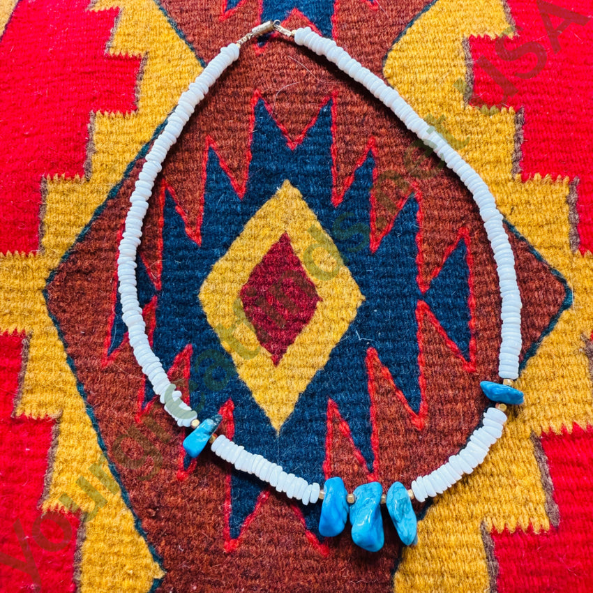 Vintage White Hawaiian Puka Shell & Turquoise Beaded Necklace necklace