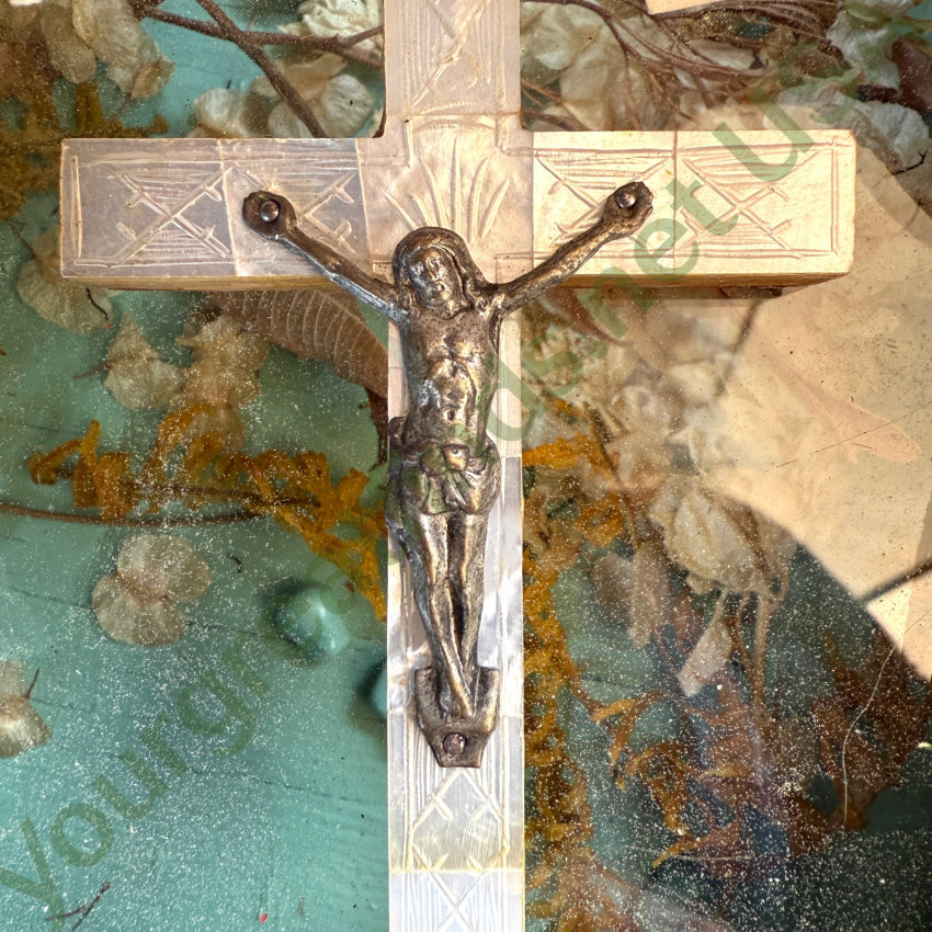 Vintage Wood & Mother of Pearl Crucifix Made in Palestine crucifix
