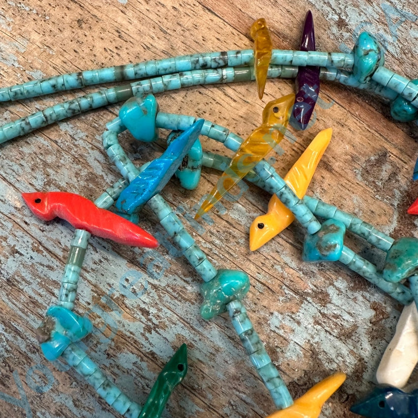 Vintage Zuni Carved Bird Fetish Turquoise Heishi Necklace