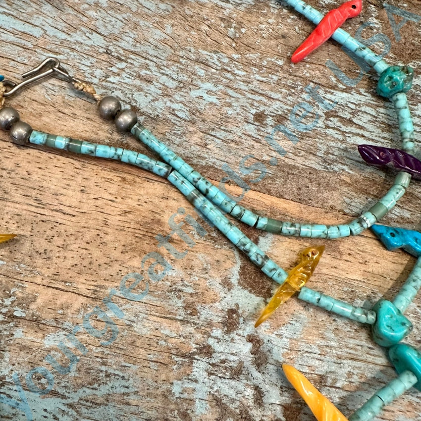 Vintage Zuni Carved Bird Fetish Turquoise Heishi Necklace