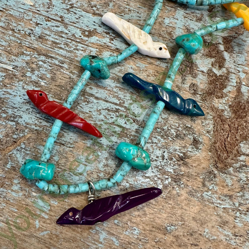 Vintage Zuni Carved Bird Fetish Turquoise Heishi Necklace