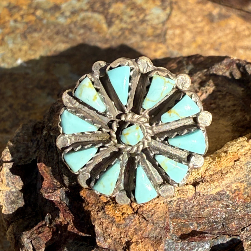 VIntage Zuni Pale Blue Turquoise Rosette Cluster Ring 8.5 ring