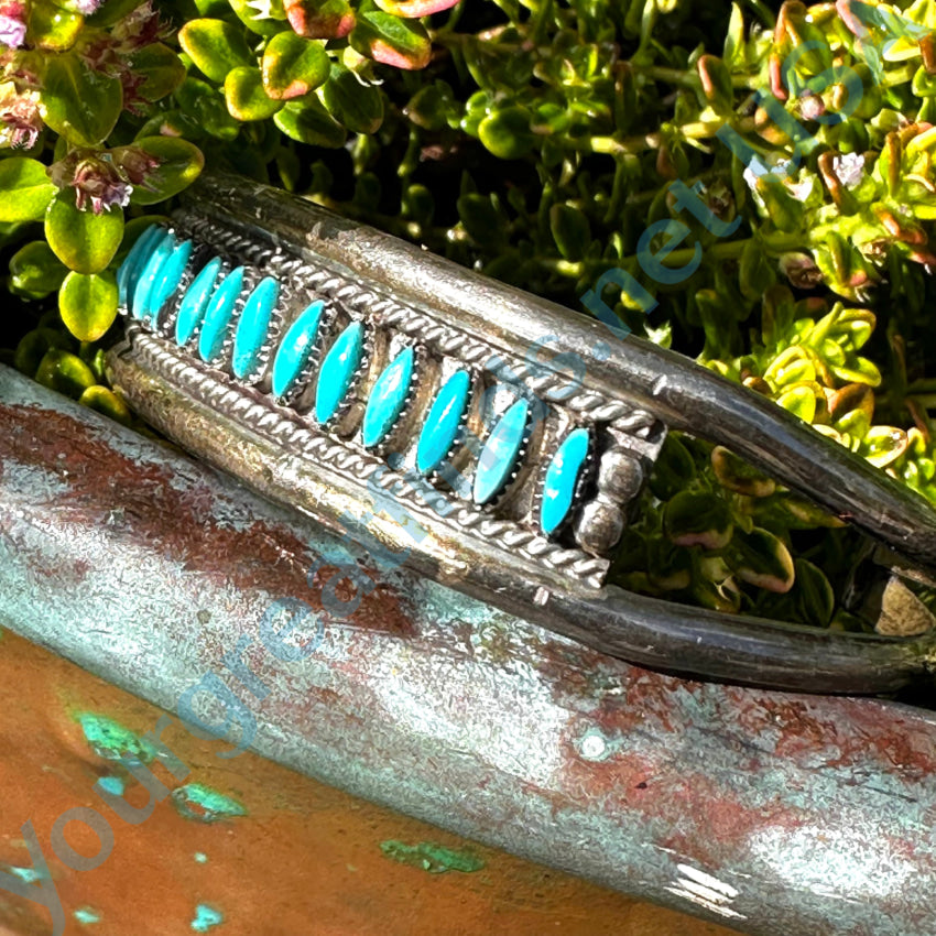 Vintage Zuni Sterling Silver Needlepoint Turquoise Row Bracelet