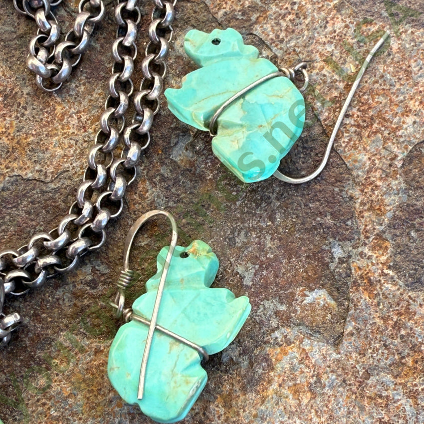 Vintage Zuni Sterling Silver Turquoise Bear Necklace Earring Set jewelry set