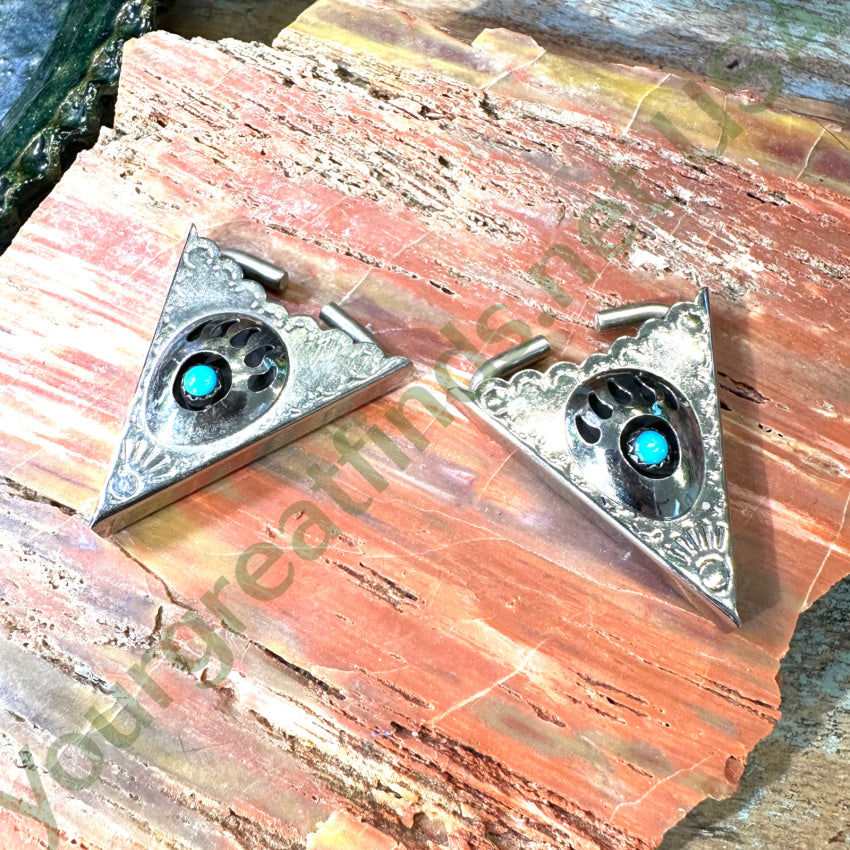 Western Shirt Collar Corners Nickel Silver Bear Track Shadowbox