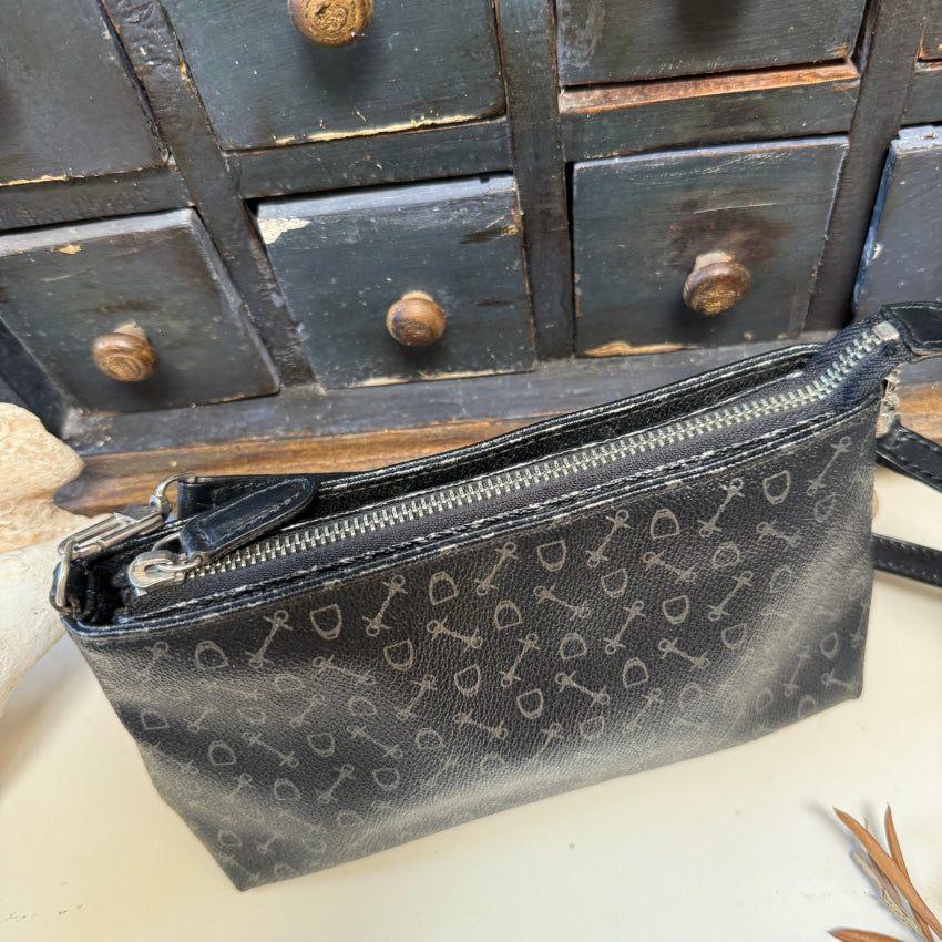 Why Fieldstone Leather Equestrian Handbag Pochette purse