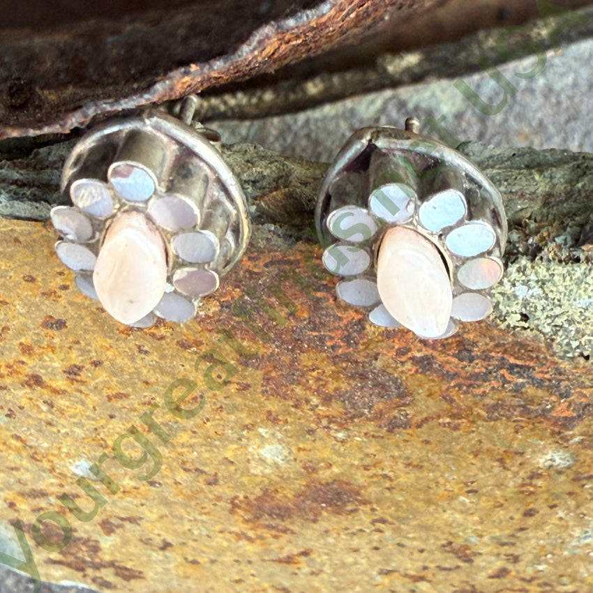 Zuni Sterling Silver Mother-Of-Pearl Dots Pierced Post Stud Earrings Earrings