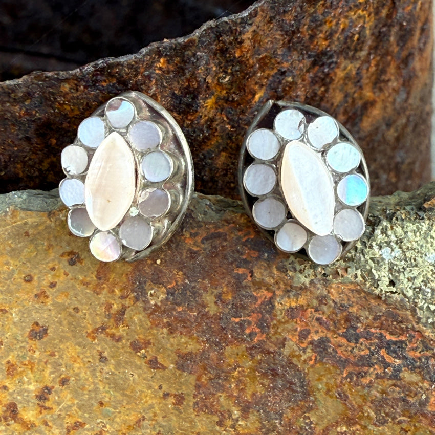 Zuni Sterling Silver Mother-Of-Pearl Dots Pierced Post Stud Earrings Earrings