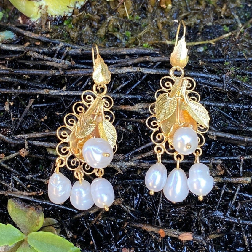 Mexican 10K Yellow Gold Earrings with White Freshwater Pearls Yourgreatfinds