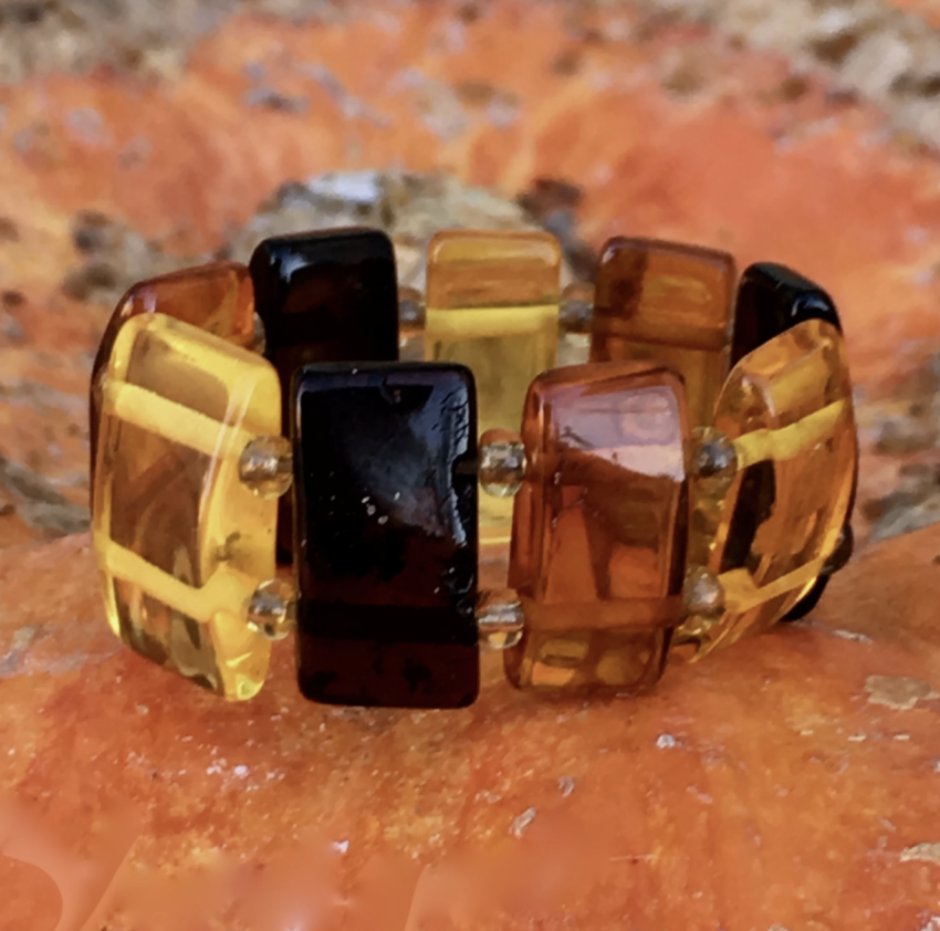 Multi-Colored Baltic Amber Ring on Elastic Yourgreatfinds