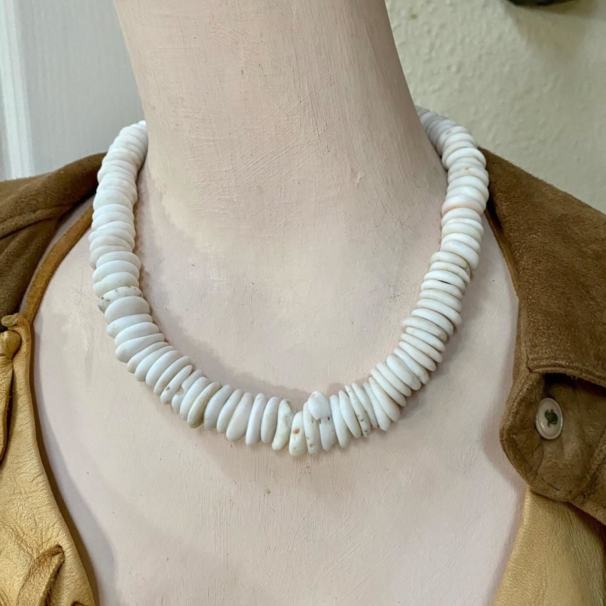 Natural High Grade Hawaiian Puka Shell Necklace Yourgreatfinds