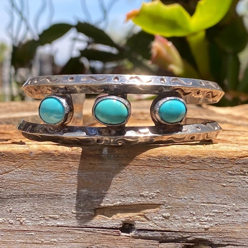 Navajo Sterling Silver Carinated Turquoise Row Bracelet Yourgreatfinds